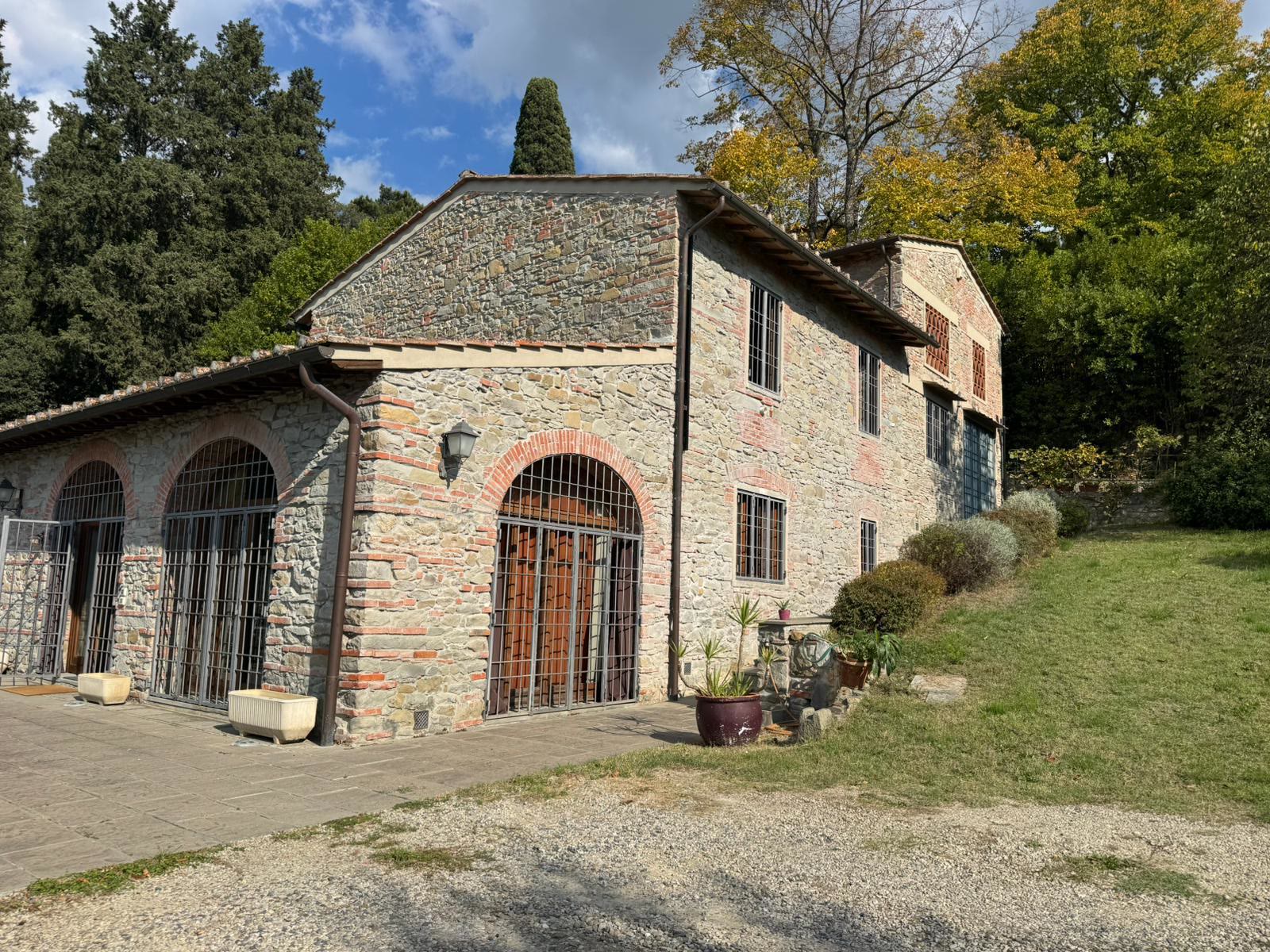 Villa toscana con piscina e uliveto a Fiesole